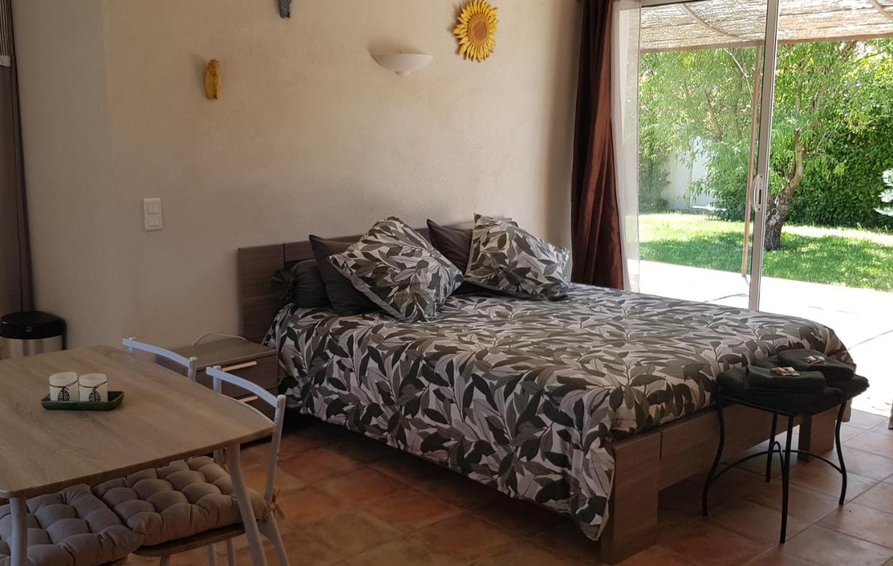 Studio Independant A La Villa Garlaban 3 Etoiles Gémenos Buitenkant foto