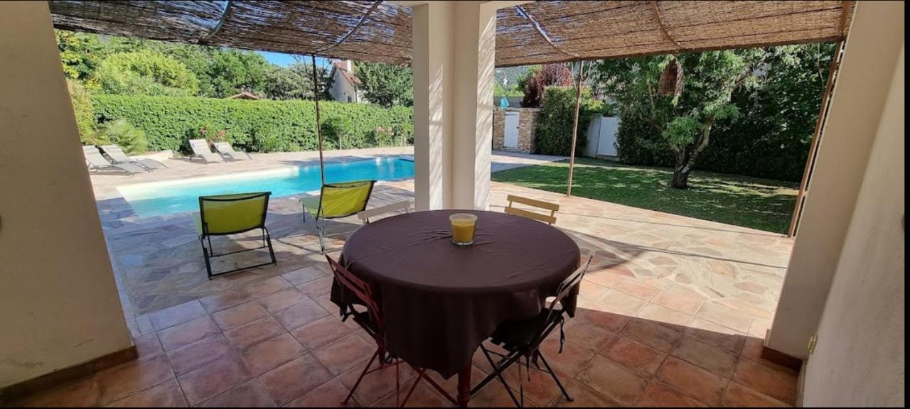 Studio Independant A La Villa Garlaban 3 Etoiles Gémenos Buitenkant foto